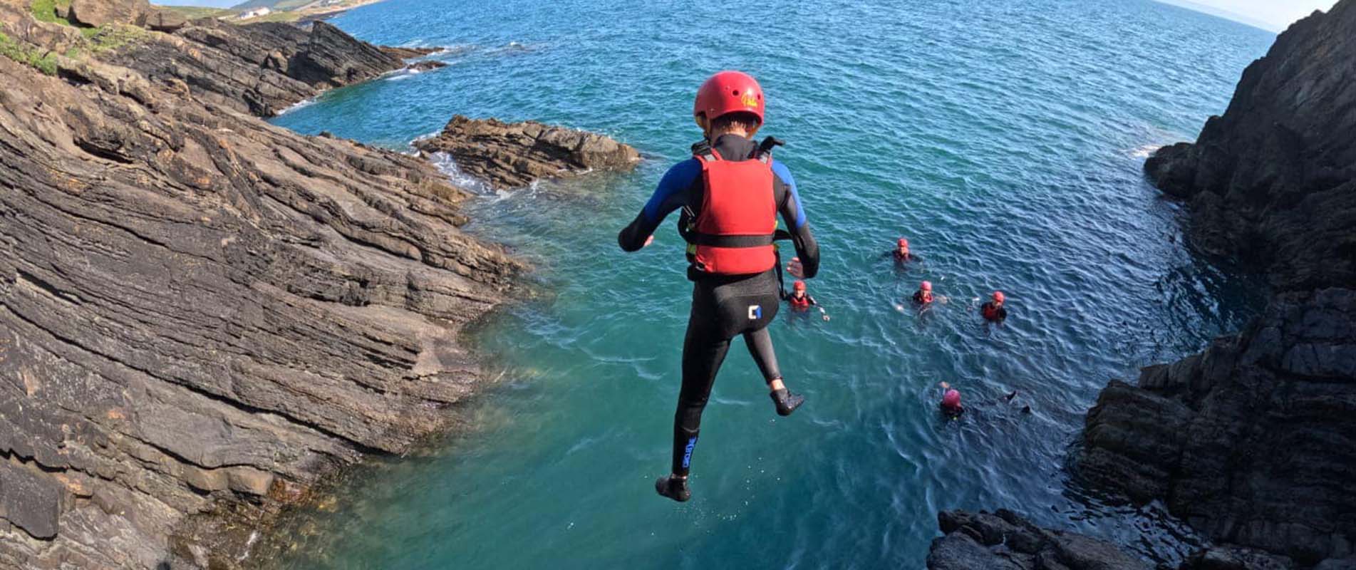 Coasteering Baggy Point, Croyde