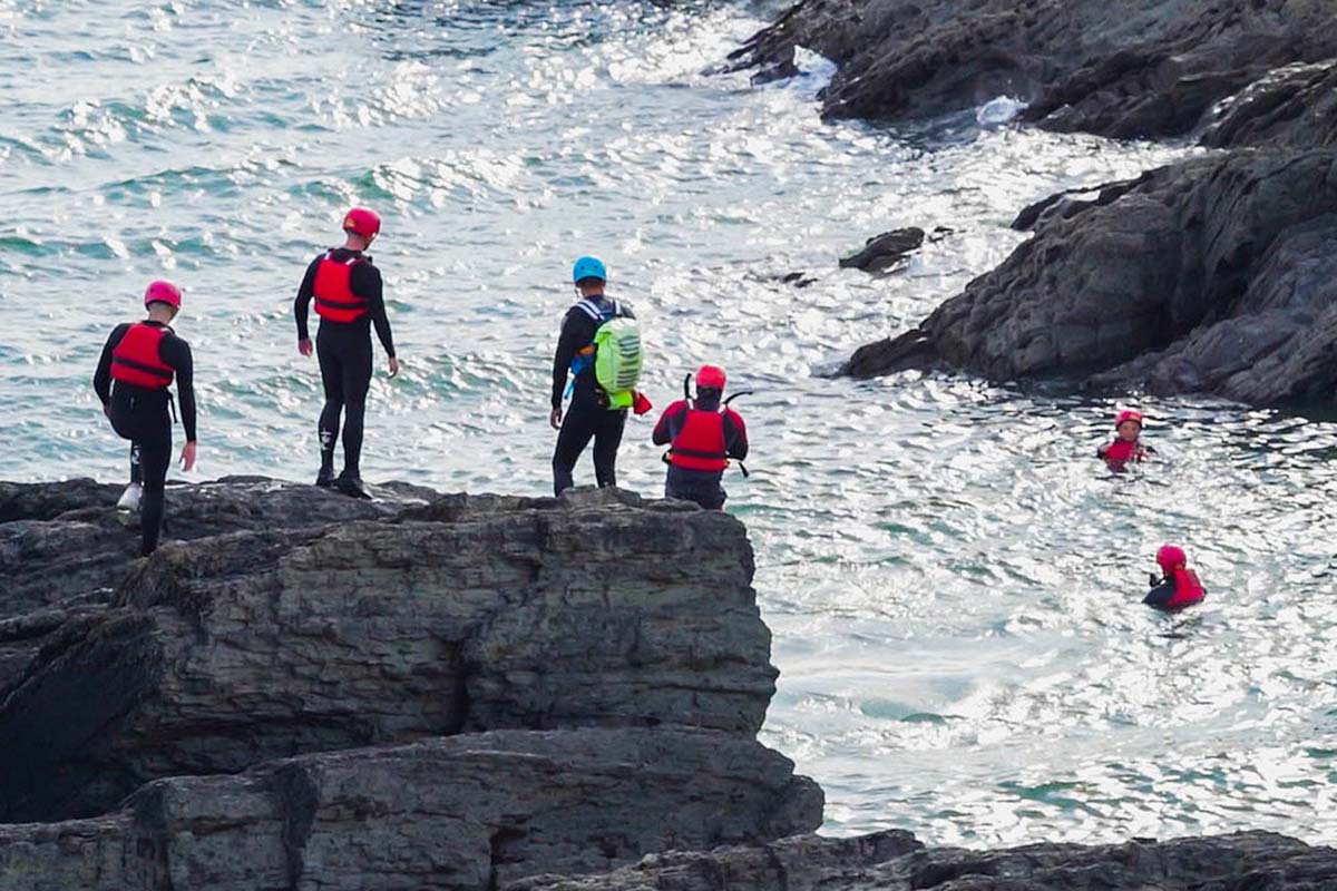 Coasteering Baggy Point, Croyde